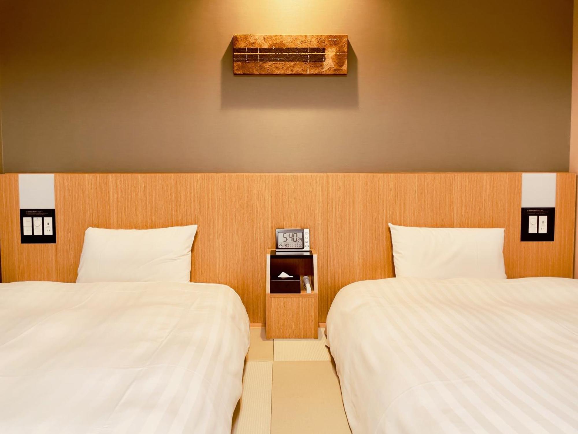Dormy Inn Premium Tokyo Kodenmacho Exterior photo